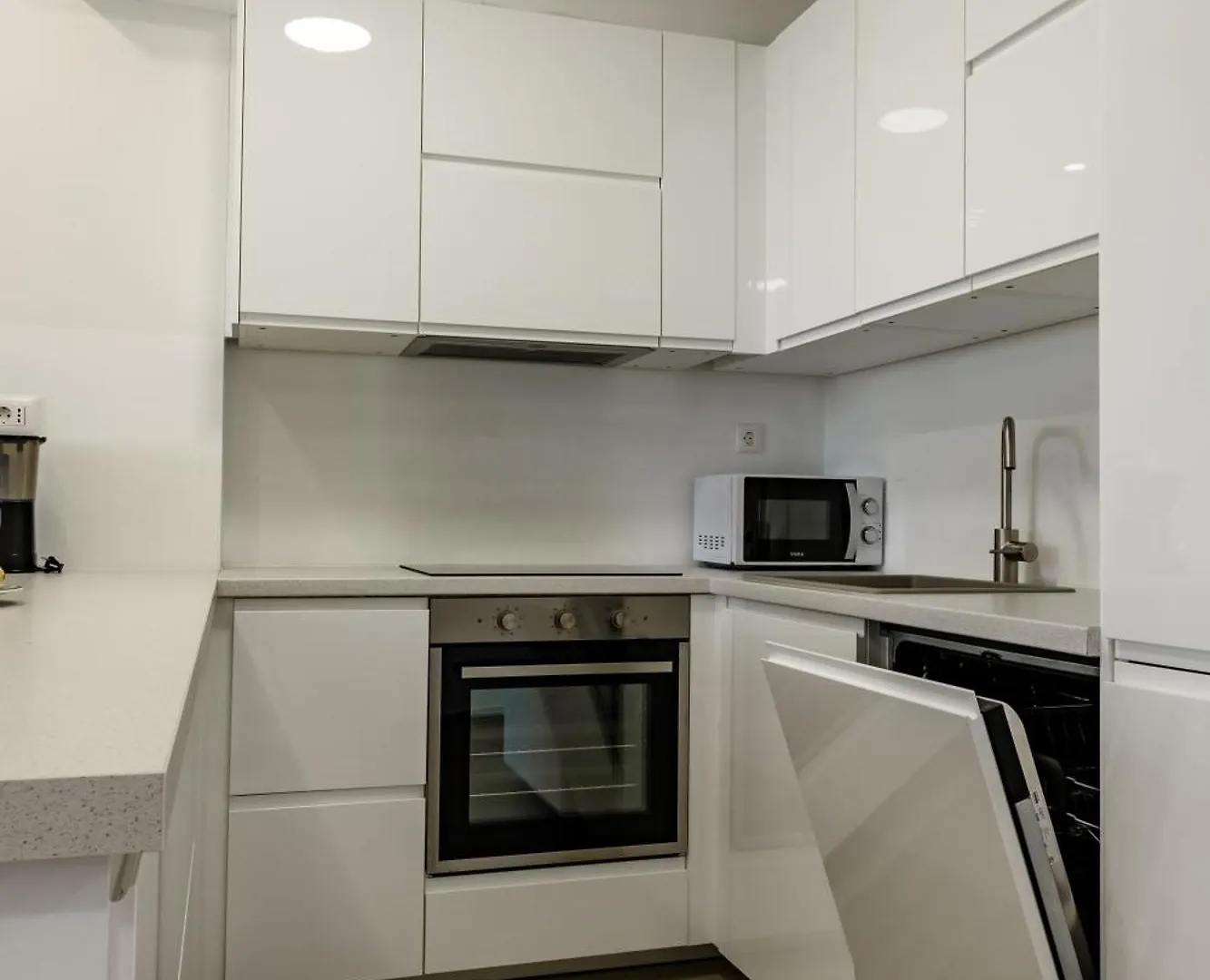 Курортный комплекс Villa Miri III Привлака